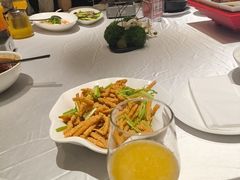 -王府井酒店(金桥港湾店)