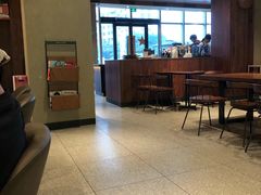 -星巴克(广州百信广场东区店)