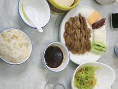 -六和聚传统烤鸭.天津菜(和平店)