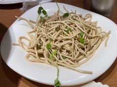 -胡氏大盘鸡新疆菜(石岗店)