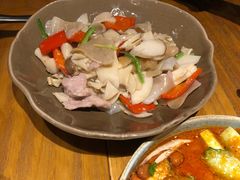 -十三式重庆江湖菜(金茂览秀城店)