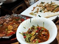 -东来菜馆•手抓海鲜家常菜•海鲜锅贴(鸽子窝店)