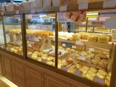 面包甜点陈列柜-BreadTalk面包新语·烘焙蛋糕(高德置地春广场店)