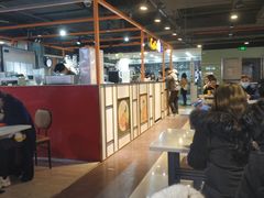 -CoCo都可(湖滨银泰店B区店)