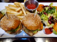 传统牛肉汉堡-bluefrog蓝蛙(悠唐购物中心店)