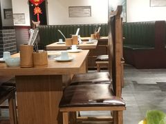 大堂-聚聚火锅.欢聚到半夜(静海店)