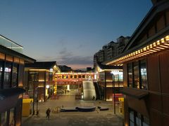 -绳金塔