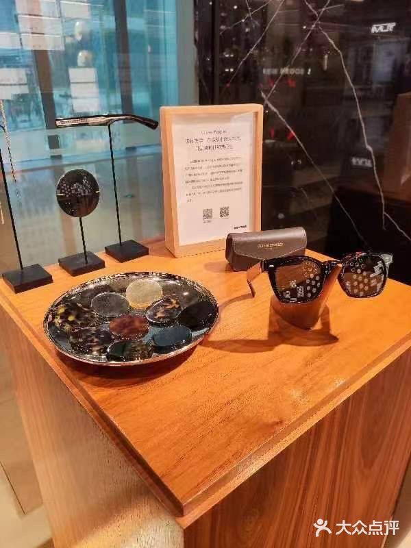 LensCrafters亮视点·OAKLEY精选(静安嘉里中心店)图片