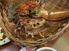 -MAX伯爵沉浸式超级游戏体验馆·实景桌游·剧本杀(小时代店)