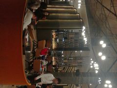 -WOLFGANG PUCK KITCHEN & BAR(迪士尼小镇店)