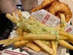 -The Habit Burger Grill 哈比特汉堡(复兴soho店)