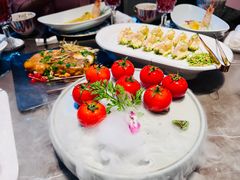-海派悦庭·海胆烧麦·新融合菜(凯德广场店)