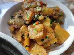 -芦茨金富饭庄·25年老字号·专做稻草鸡
