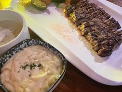 -MARU玛露音乐餐厅(大学路店)