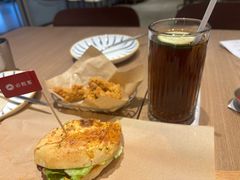 -必胜客(兰州国贸店)