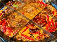 -纸盐河码头火锅(十八梯店)