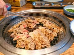 -明洞阿姨·韩式酱蟹烤肉·创意料理(三元桥店)