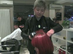 点击看大图 android_upload_pic-LJOY丽锦造型·烫发染发