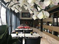 -上海虹桥西郊假日酒店