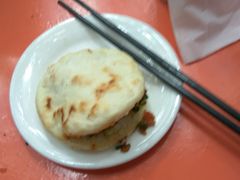 牛肉夹馍-代四孃牛华豆腐脑美味小食(总店)