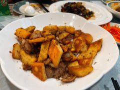 -汗腾格里·风味餐厅(新疆驻京办店)