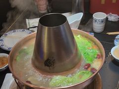 -京悦南门涮羊肉·羊蝎子火锅(田林路店)