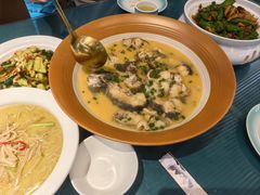 鱼汤捞饭-呷湘厨·鱼汤捞饭·剁椒鱼头·辣椒炒肉(国家会展中心店)