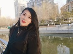 -亮马河大厦停车场