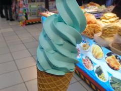 -中东大市场美食城