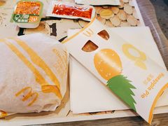 双层吉士汉堡-麦当劳(新王府井店)