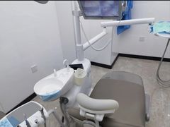-武汉仁爱口腔(光谷店)