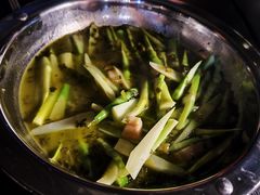 -河畔春天时尚餐厅