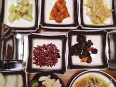 -艺林烤肉城(光明店)