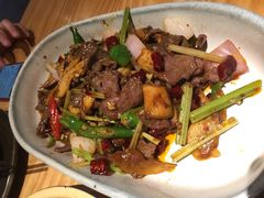 张老师的牛肉-十三式重庆江湖菜(金茂览秀城店)
