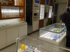 -光明眼镜·蔡司授权(九亭U天地店)