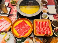 -牛YO寿喜烧·铁板烧和牛火锅自助(市府恒隆店)