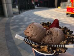 牛奶巧克力冰淇淋-TOUCH泰奇(奉贤宝龙城市广场店)