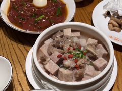 -爱碗亭·鲜炒湖南菜(壹城中心店)