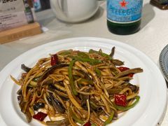 炒鳝丝-阿莉餐厅(枣阳路店)