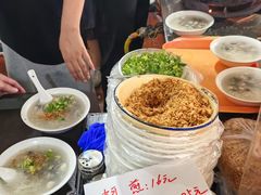 -建国蚵煎蚵面