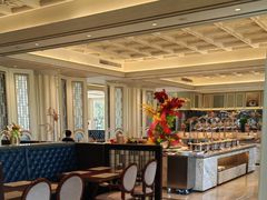 -南郊宾馆·风味自助餐厅·山东十六地市特色菜