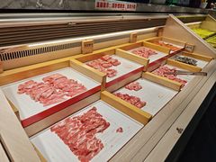 -阪尚皇·原切牛排·烤肉火锅自助(北京路店)