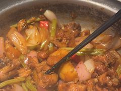 -禄婶鸡煲·打边炉