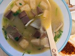 -小杨生煎(东方明珠店)