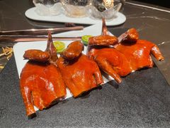 脆皮乳鸽-海派悦庭·海胆烧麦·新融合菜(凯德广场店)