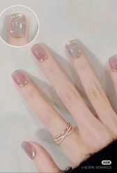 -小黑瓶美甲美睫