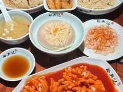 -裕兴记•蟹黄面馆(人民广场店)