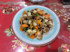 -崴海渔村(虹梅路店)