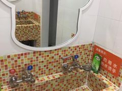 -东方童画少儿美术(金桥体验馆)