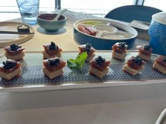 鱼子酱烤鸭-悦江(梅奔中心店)